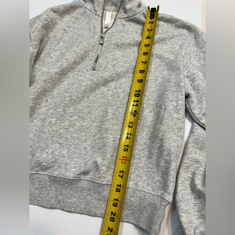Fabletics Gray Half-Zip Women's Sweater Large - Picture 5 of 6
